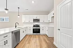 987 Rialto Ln, Ayden, NC 28513 - Photo 15