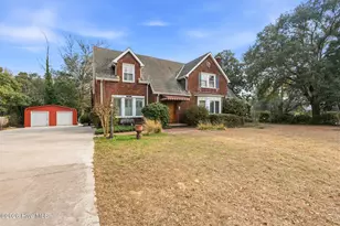 611 Rice St, Hamlet, NC 28345 - Photo 1