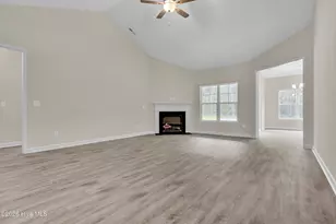 115 Creative Ln, Jacksonville, NC 28540 - Photo 3
