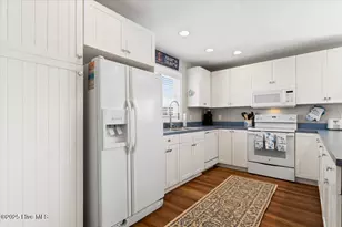 436 Ocean Blvd W, Holden Beach, NC 28462 - Photo 25