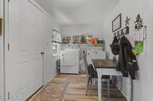 92 S Elm St, Clarkton, NC 28433 - Photo 19