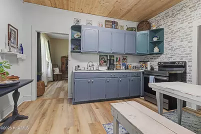 92 S Elm Street, Clarkton, NC 28433 - Photo 9