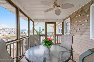 427 6th St, Sunset Beach, NC 28468 - Photo 31