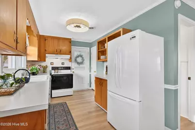 427 6th Street, Sunset Beach, NC 28468 - Photo 7