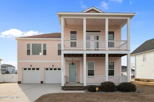 1305 Barnacle Ln, Morehead City, NC 28557 - Photo 3