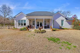 204 Nottingham Ln, Morehead City, NC 28557 - Photo 41