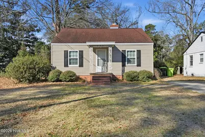 205 N Thompson Street, Whiteville, NC 28472 - Photo 1