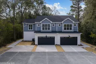 4926 Oleander Dr, Wilmington, NC 28403 - Photo 1
