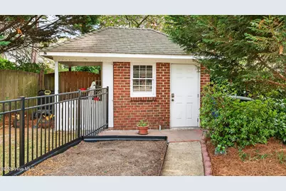 103 Kenilworth Road, Greenville, NC 27858 - Photo 7