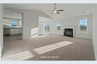 609 Barlowe Lane, Jacksonville, NC 28546 - Photo 5