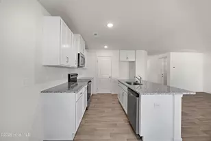 343 Glendale Arbor Dr SW, Ocean Isle Beach, NC 28469 - Photo 5