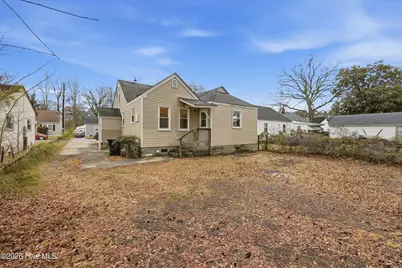 201 Harrell Street, Elizabeth City, NC 27909 - Photo 27