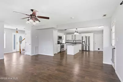 1424 Belgrade Swansboro Road, Maysville, NC 28555 - Photo 5