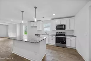 463 Hinton Ln SW, Ocean Isle Beach, NC 28469 - Photo 9