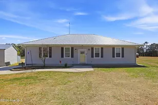 335 Bull Tail Rd, Wallace, NC 28466 - Photo 3