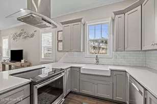 100 Sea Grove Ln, Beaufort, NC 28516 - Photo 13
