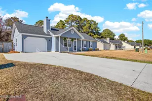 127 Glenwood Dr, Hubert, NC 28539 - Photo 3