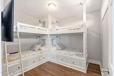 291 W Second Street, Ocean Isle Beach, NC 28469 - Photo 23