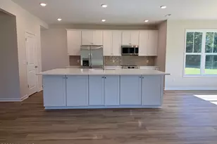 104 Waterfall Ln, Whiteville, NC 28472 - Photo 5