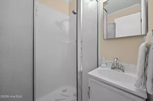 301 Commerce Way E, Atlantic Beach, NC 28512 - Photo 21