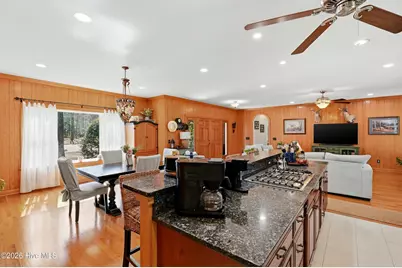 122 Spring Chase Lane, Rocky Point, NC 28457 - Photo 11