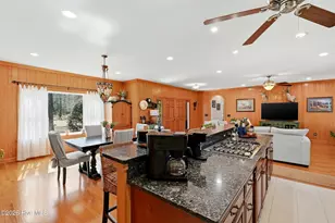 122 Spring Chase Ln, Rocky Point, NC 28457 - Photo 11