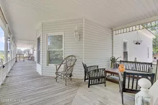 295 Henry Dunn Pickett Rd, Beulaville, NC 28518 - Photo 11