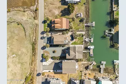 172 Sailfish Street, Holden Beach, NC 28462 - Photo 7