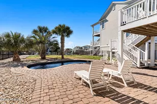 172 Sailfish St, Holden Beach, NC 28462 - Photo 37