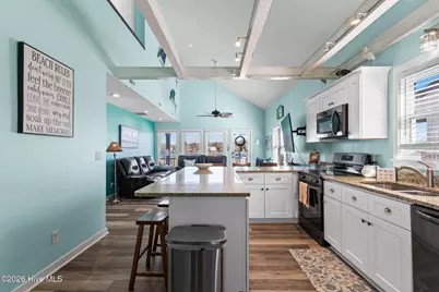 172 Sailfish Street, Holden Beach, NC 28462 - Photo 9
