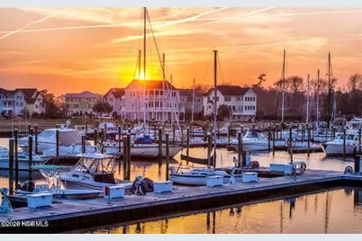 2555 St James Drive SE #Unit 303, Southport, NC 28461 - Photo 5