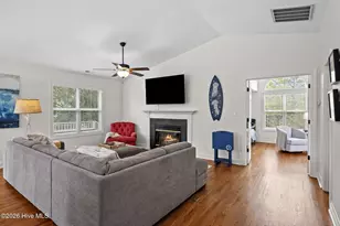 106 Wyndward Ct, Emerald Isle, NC 28594 - Photo 11