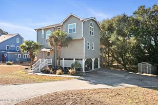 106 Wyndward Ct, Emerald Isle, NC 28594 - Photo 1
