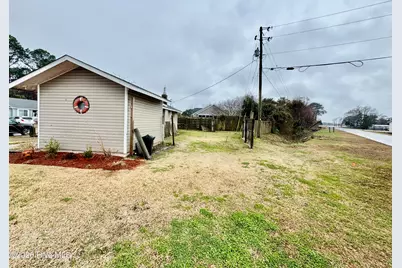 100 Earl Avenue, Beaufort, NC 28516 - Photo 11
