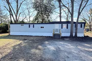 113 N Academy St, Magnolia, NC 28453 - Photo 1