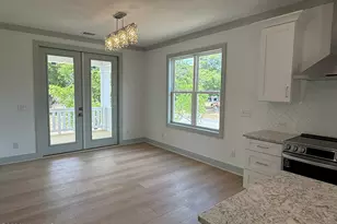 98 SE 43rd St, Oak Island, NC 28465 - Photo 5