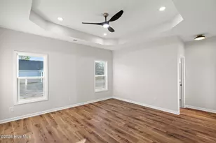 409 Wade Dr, Richlands, NC 28574 - Photo 19