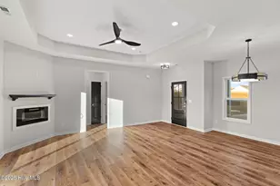 409 Wade Dr, Richlands, NC 28574 - Photo 5