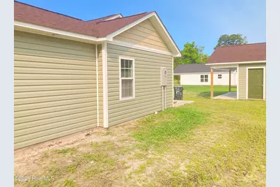 752 North Carolina 55 Highway W, New Bern, NC 28560 - Photo 11
