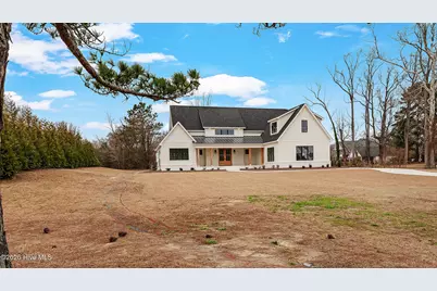 2827 Landing Circle, Grimesland, NC 27837 - Photo 1