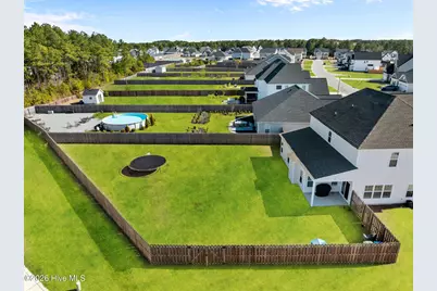 878 Stormy Gale Lane, Sneads Ferry, NC 28460 - Photo 3