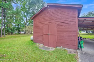1921 Bethlehem Rd, Rocky Mount, NC 27803 - Photo 13