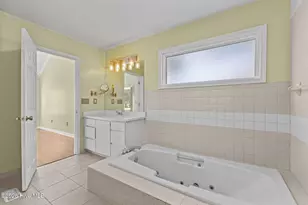 241 Windjammer W, Emerald Isle, NC 28594 - Photo 19