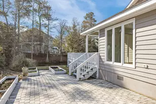 241 Windjammer W, Emerald Isle, NC 28594 - Photo 35