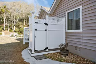 241 Windjammer W, Emerald Isle, NC 28594 - Photo 39