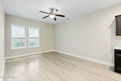 212 N Stingray Lane, Sneads Ferry, NC 28460 - Photo 15