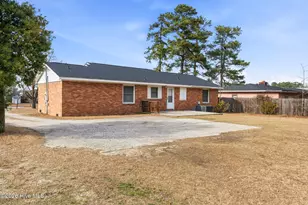 907 Thomas St, Rockingham, NC 28379 - Photo 21