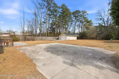 907 Thomas Street, Rockingham, NC 28379 - Photo 23