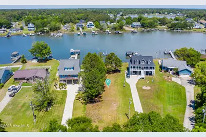 527 Chadwick Shores Drive, Sneads Ferry, NC 28460 - Photo 9