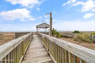 1099 Ocean Blvd W, Holden Beach, NC 28462 - Photo 23